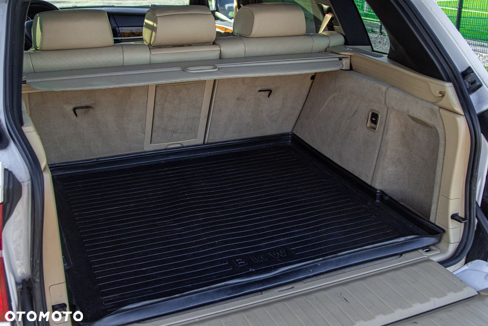 BMW X5 xDrive35i - 31