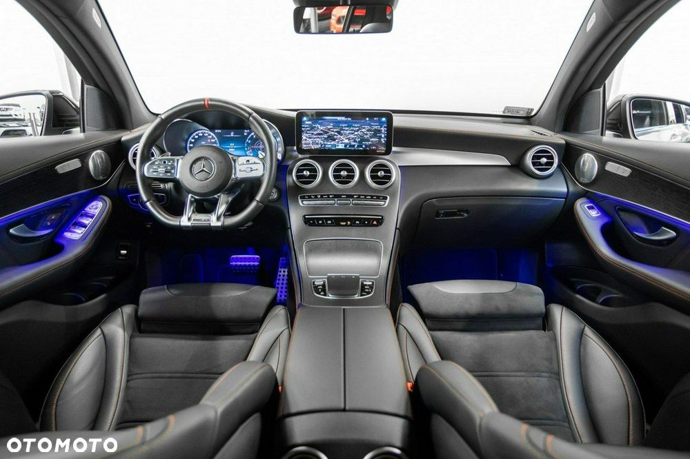 Mercedes-Benz GLC - 24