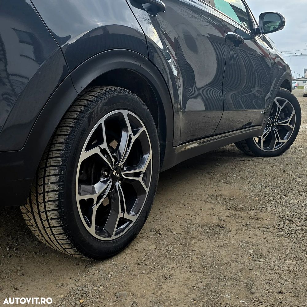 Kia Sportage 2.0 CRDI AWD Eco-Dynamics+ (48V M-H) GT LINE - 8