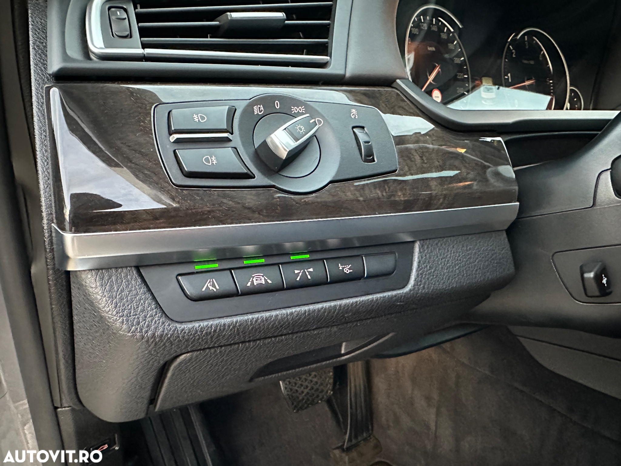 BMW Seria 7 730d xDrive - 26
