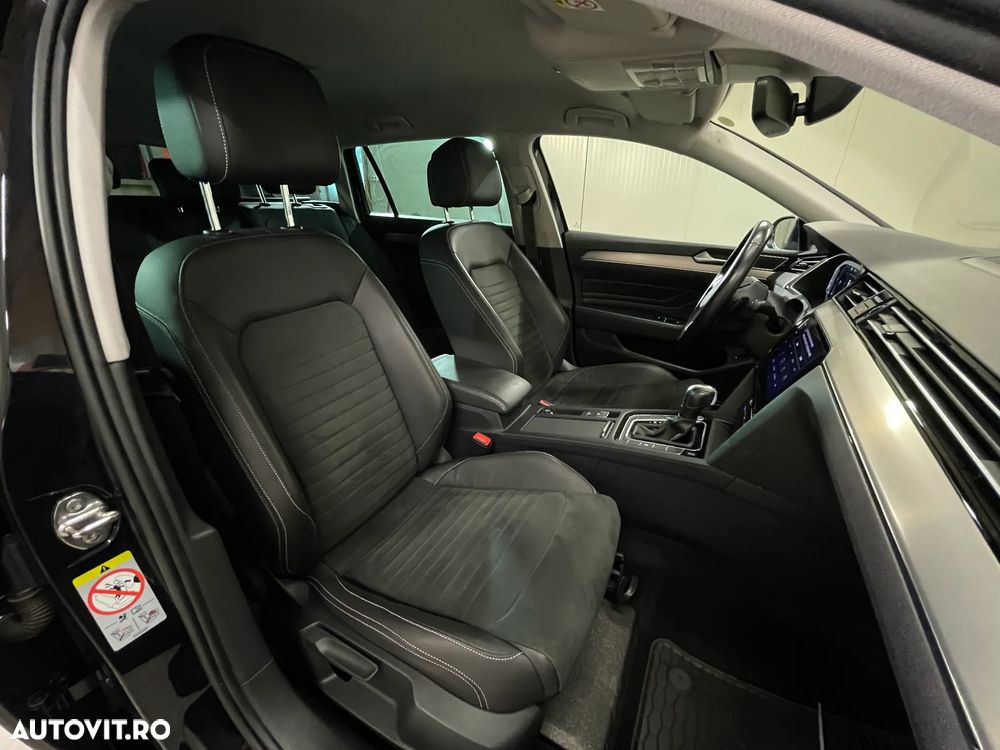 Volkswagen Passat 2.0 TDI DSG 4Mot Highline - 11