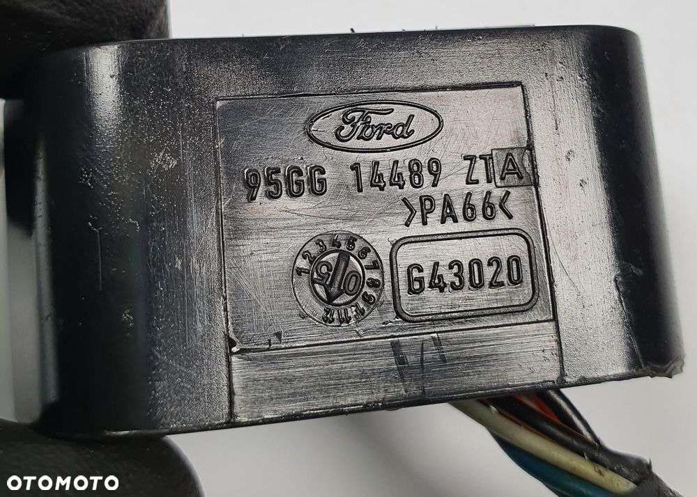 GNIAZDO DIAGNOSTYCZNE OBD2 FORD FOCUS C-MAX MK1 95GG-14489-ZTA - 2