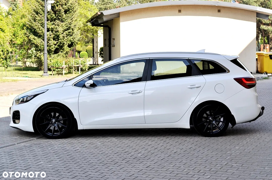 Kia Ceed 1.6 CRDi SCR GT-Line DCT - 16