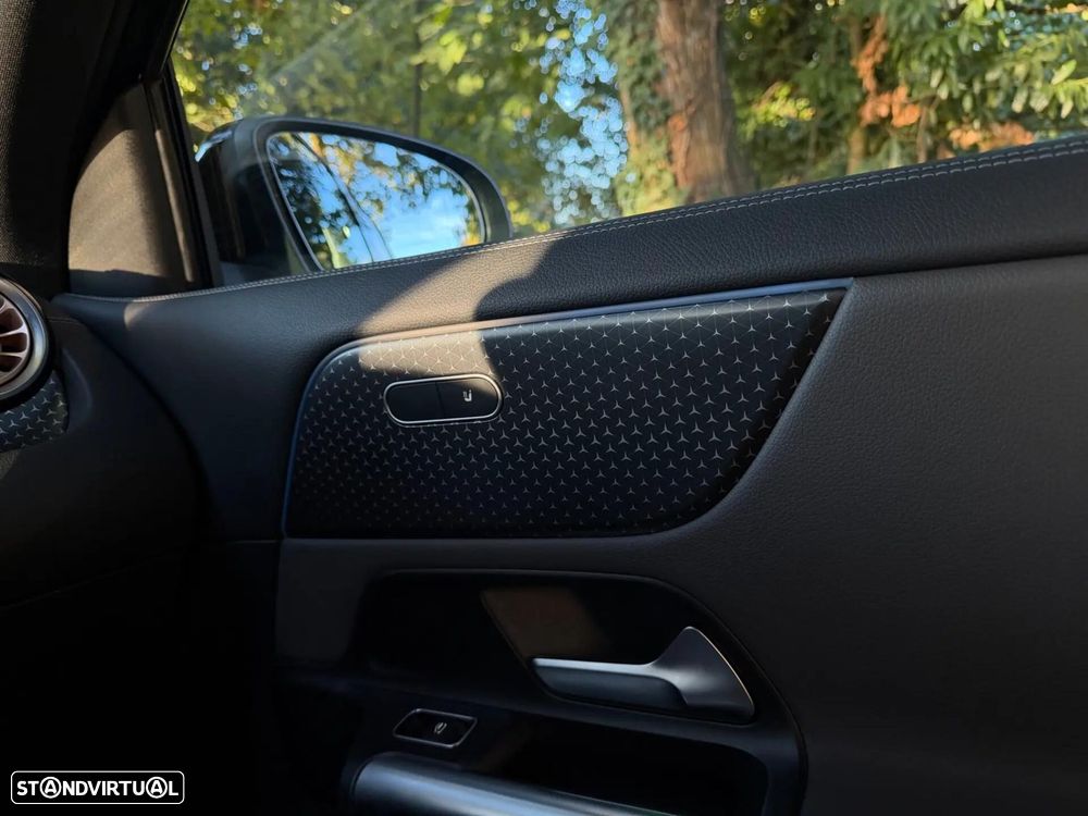 Mercedes-Benz EQA 300 4Matic AMG Line - 34