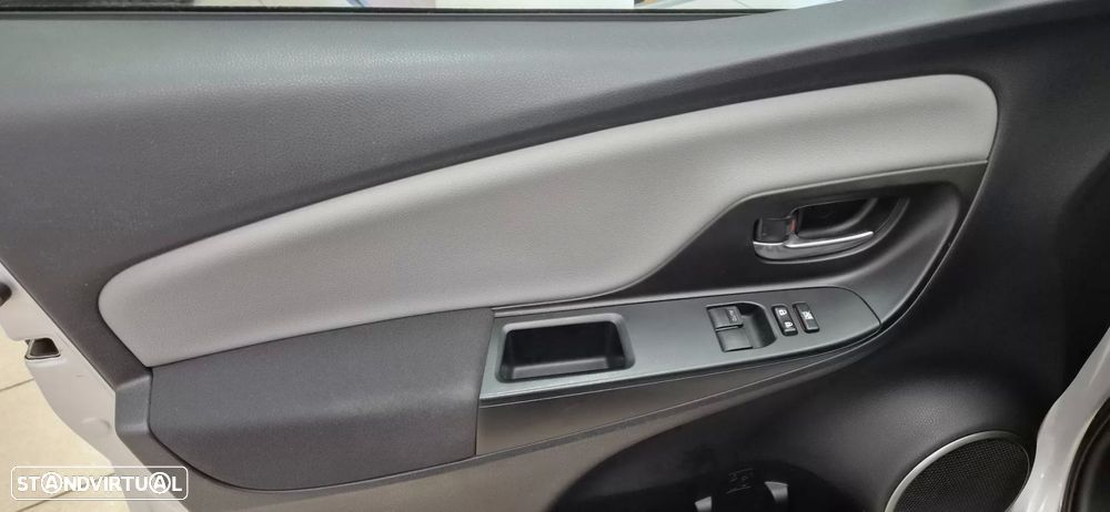 Toyota Yaris 1.0 VVT-i Comfort - 8