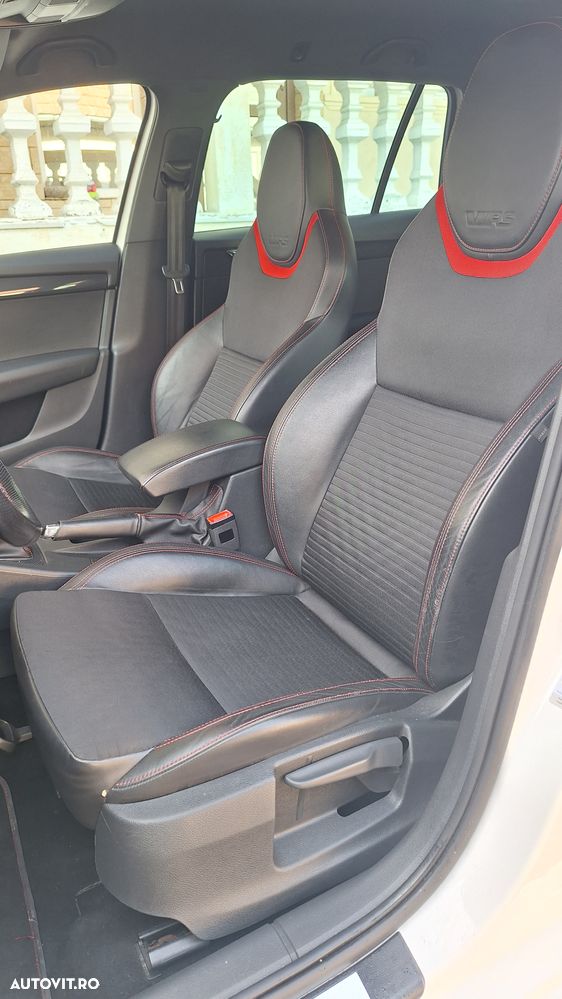 Skoda Octavia 2.0 TDI (Green tec) DSG RS - 20