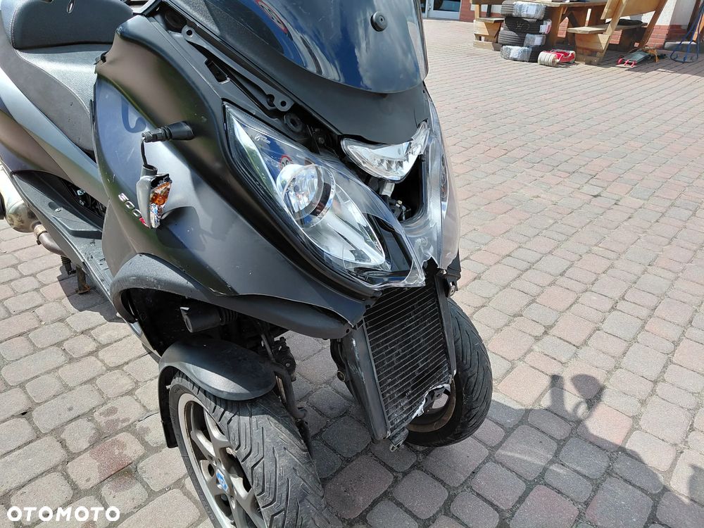 Piaggio MP-3 - 10
