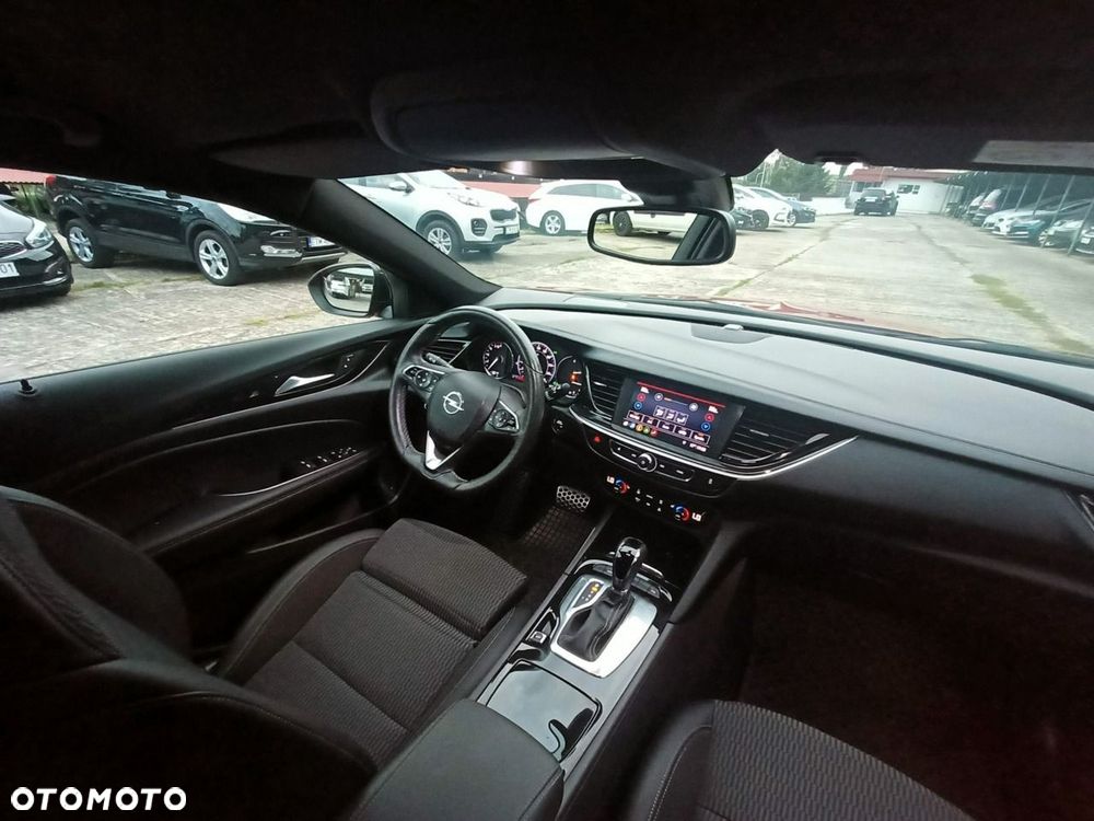 Opel Insignia - 2
