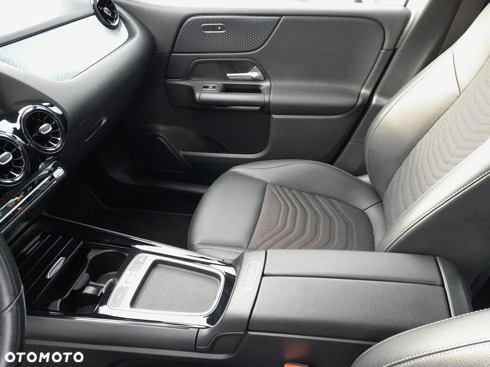 Mercedes-Benz Klasa B 200 7G-DCT - 20