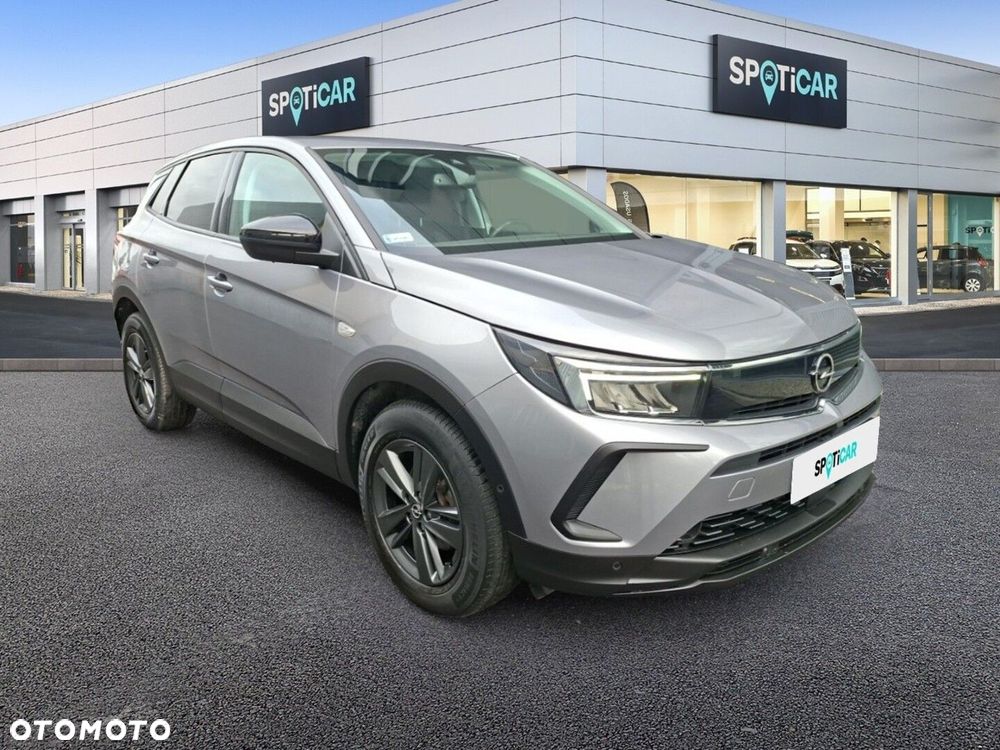 Opel Grandland 1.2 T Business Edition S&S - 4