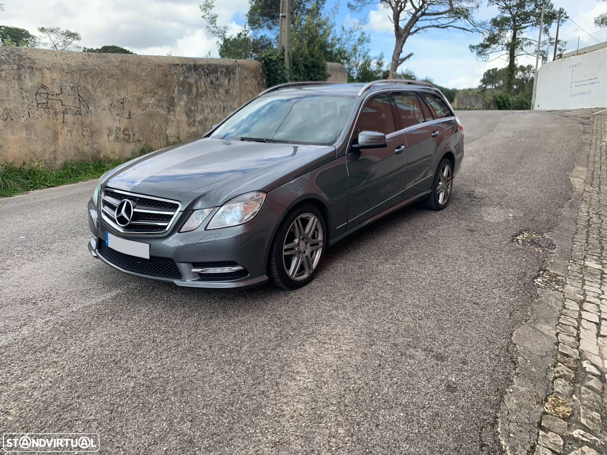 Mercedes-Benz E 200 BlueTEC 7G-TRONIC Avantgarde - 1
