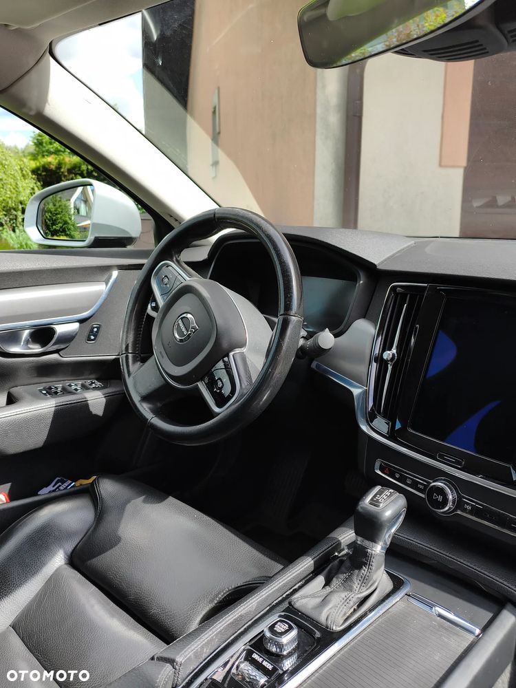 Volvo S90 D4 Momentum - 11