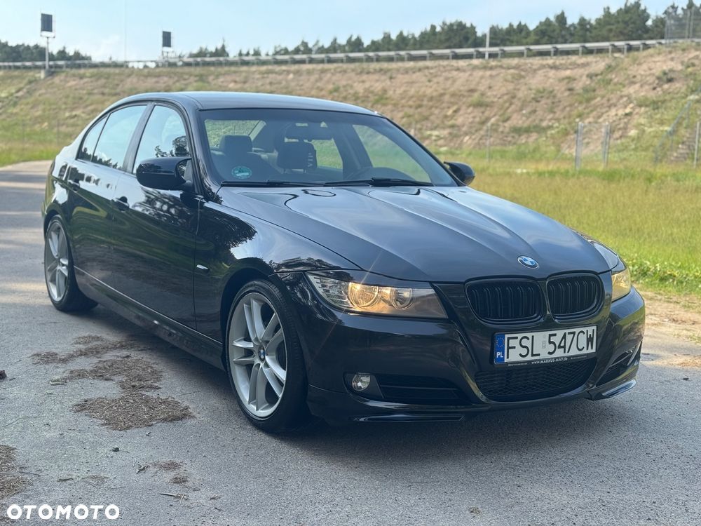 BMW Seria 3 320d DPF Edition Sport - 5