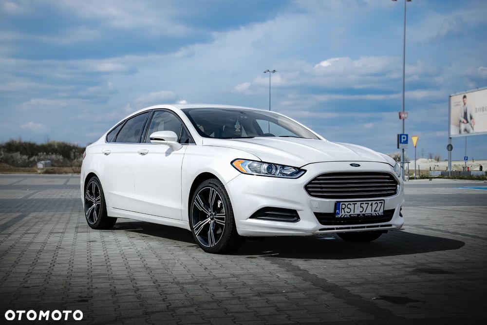 Ford Fusion - 1