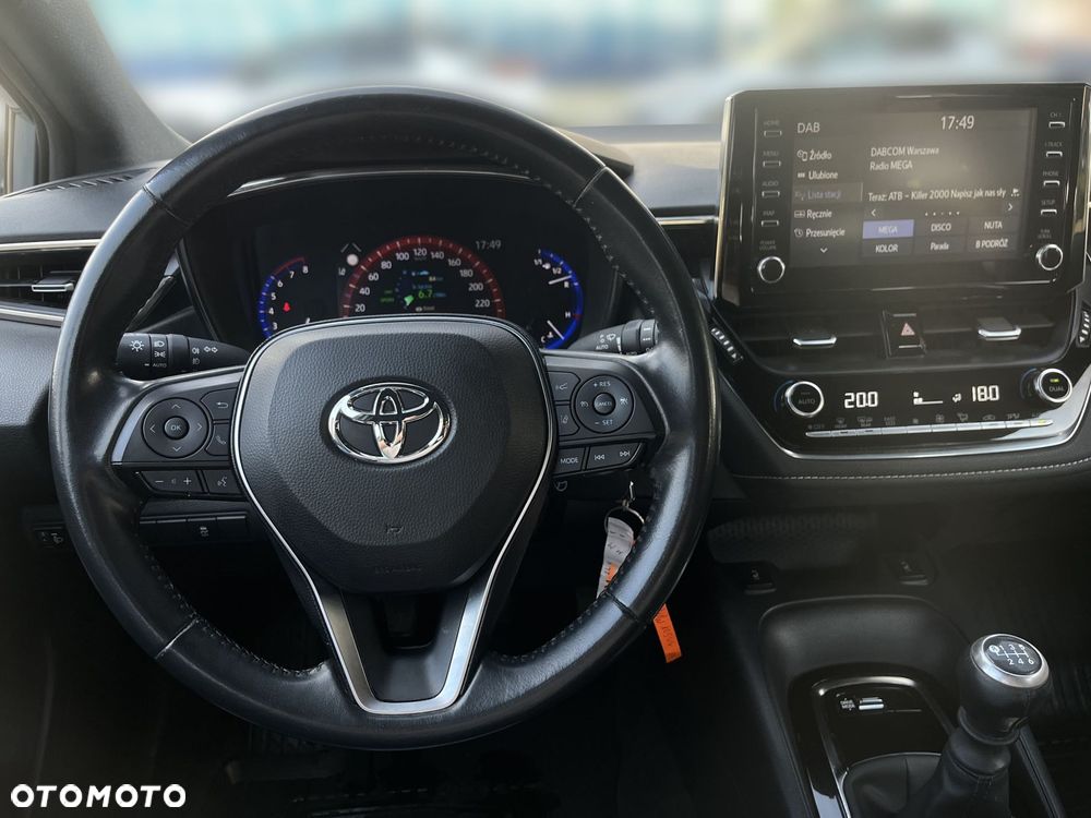 Toyota Corolla - 16