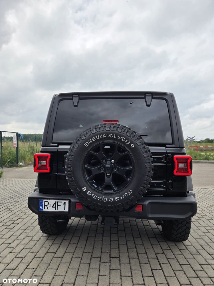 Jeep Wrangler - 19