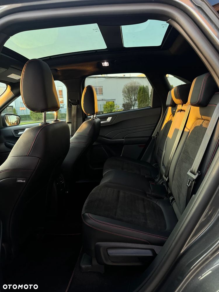 Ford Kuga - 21