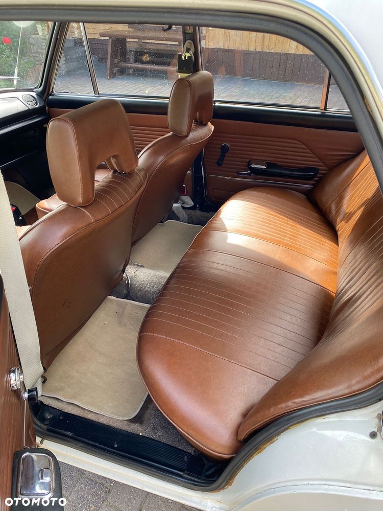 Fiat 125p - 11