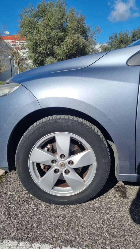 Renault Mégane 1.5 dCi Dynamique S - 3