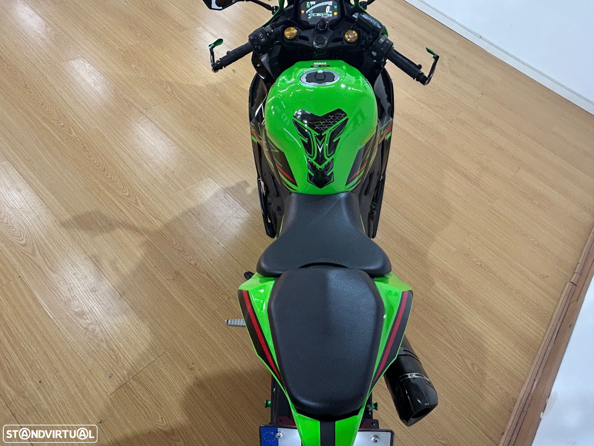 Kawasaki Ninja ZX-4RR - 3