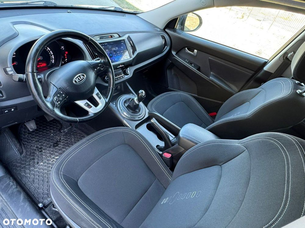 Kia Sportage 1.6 GDI Business Line L 2WD - 26