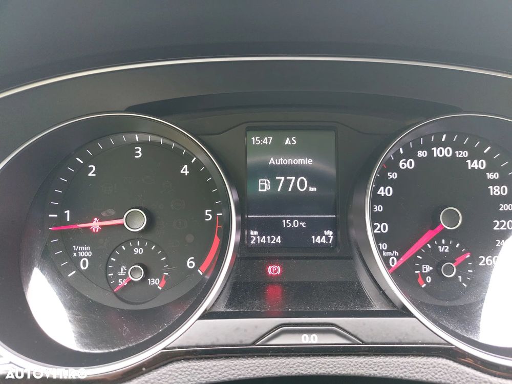 Volkswagen Passat Variant 2.0 TDI (BlueMotion Technology) Comfortline - 11