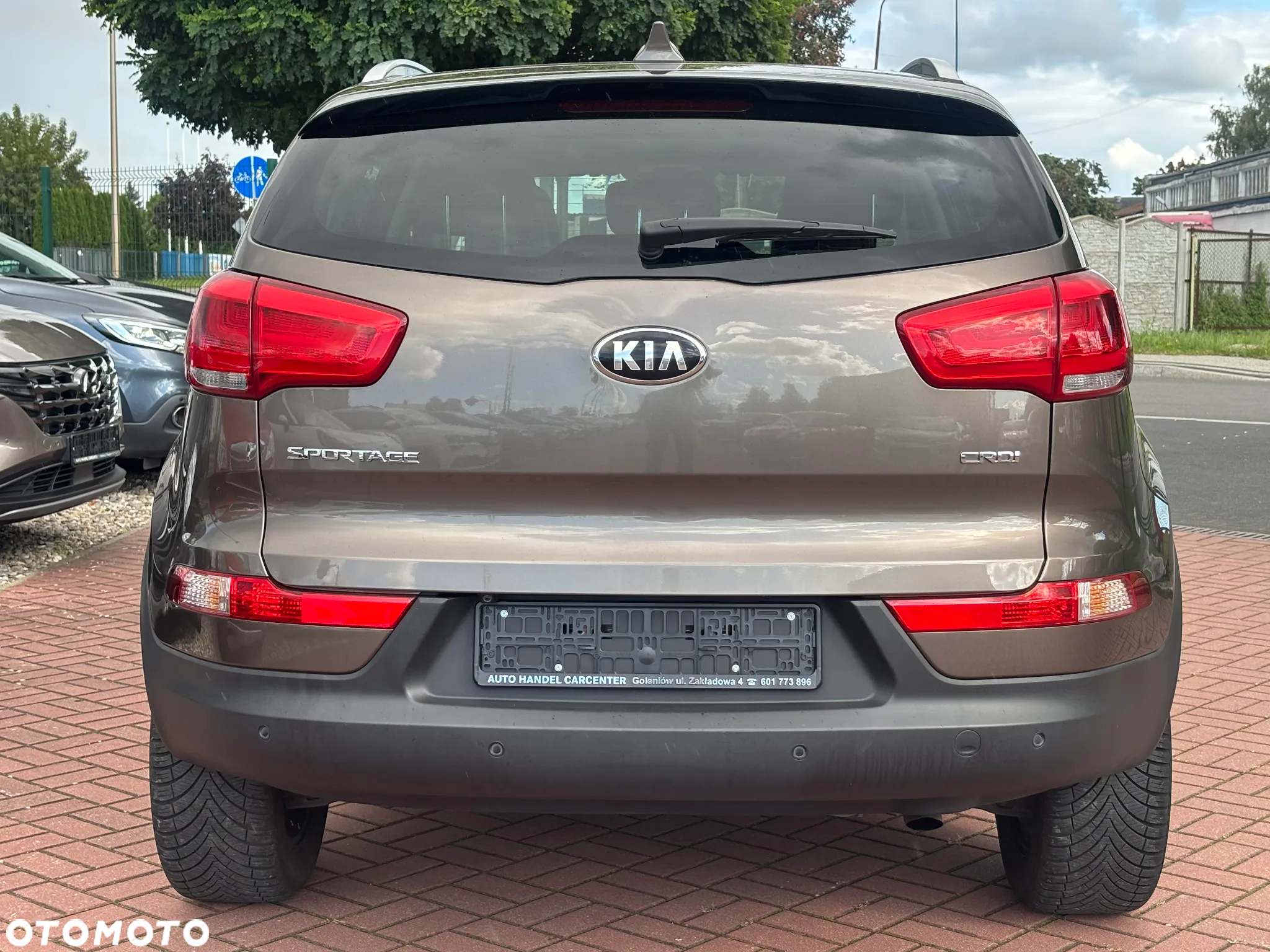 Kia Sportage 2.0 CRDI 4WD Automatik Spirit - 8