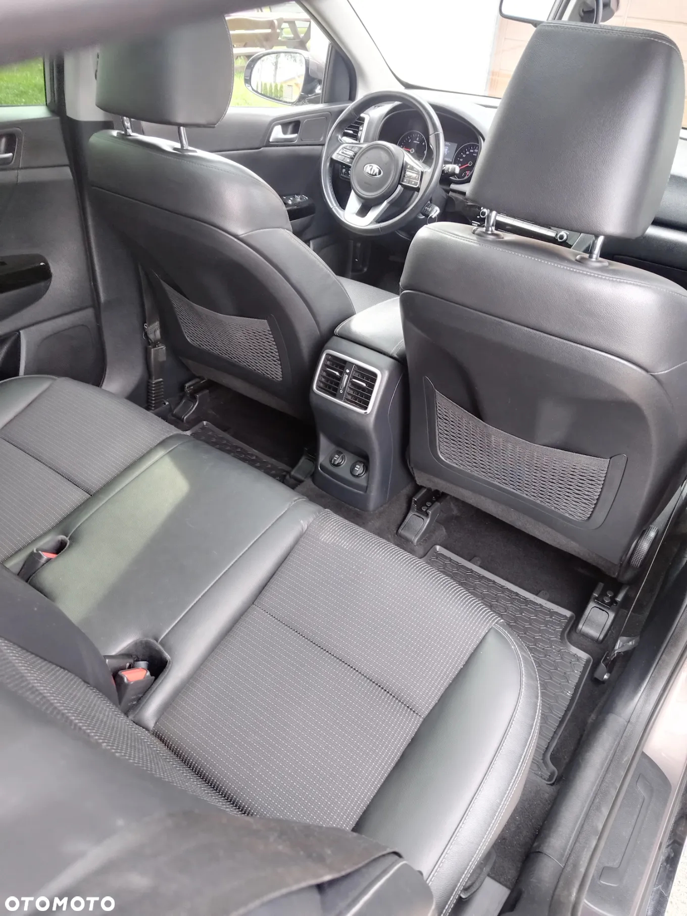 Kia Sportage 1.6 CRDI L Business Line 2WD DCT - 23