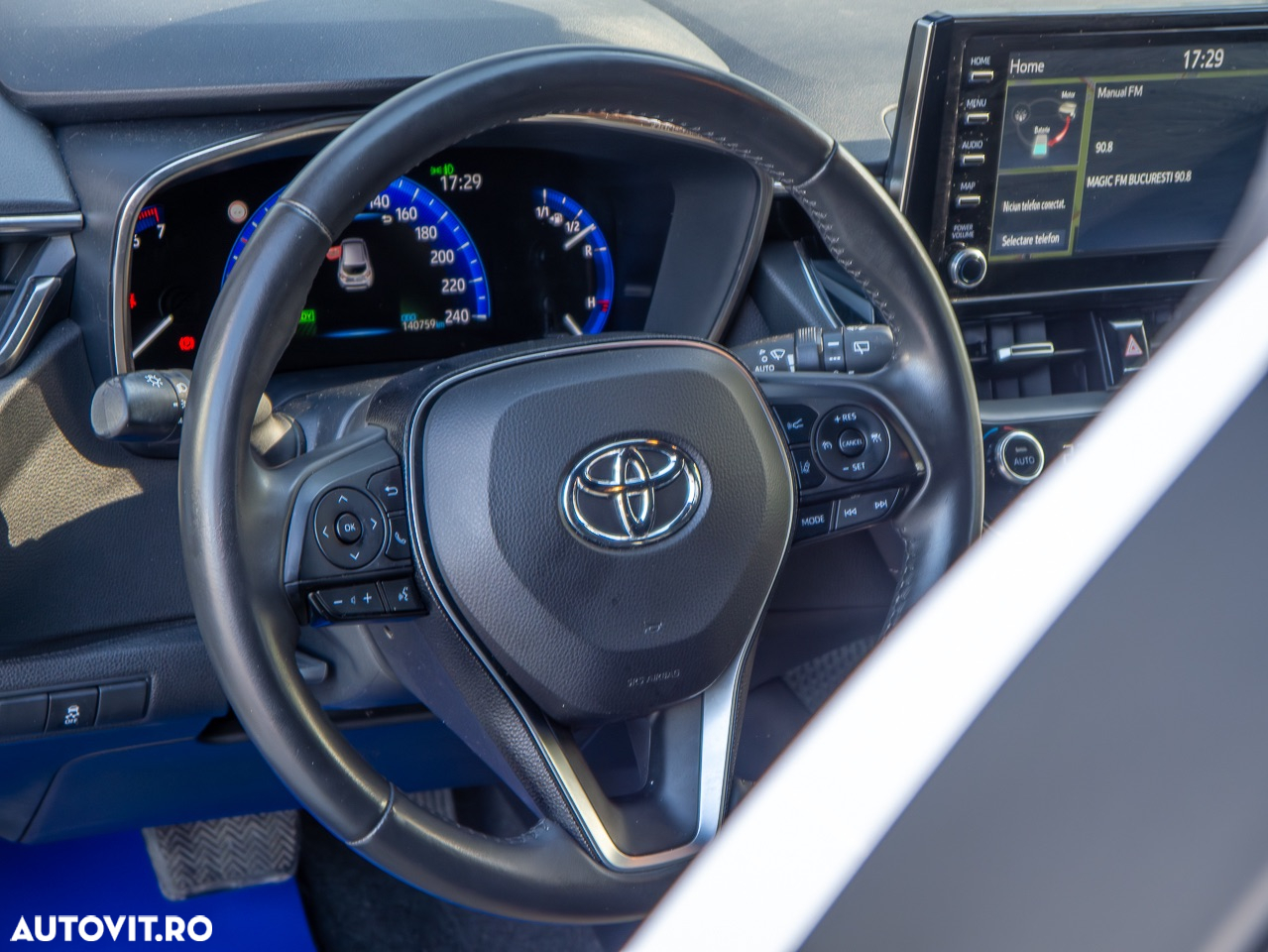 Toyota Corolla 1.8 HSD Business - 9