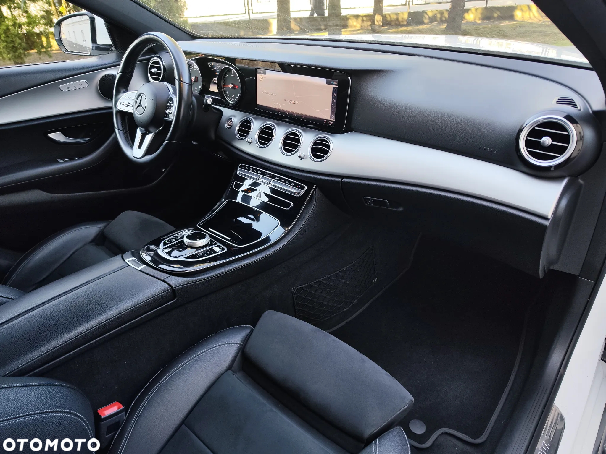 Mercedes-Benz Klasa E 220 d Avantgarde - 27