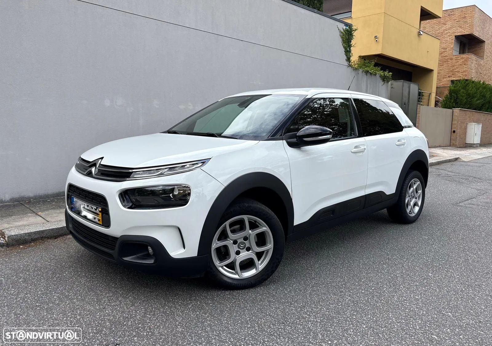 Citroën C4 Cactus 1.2 PureTech Shine - 1