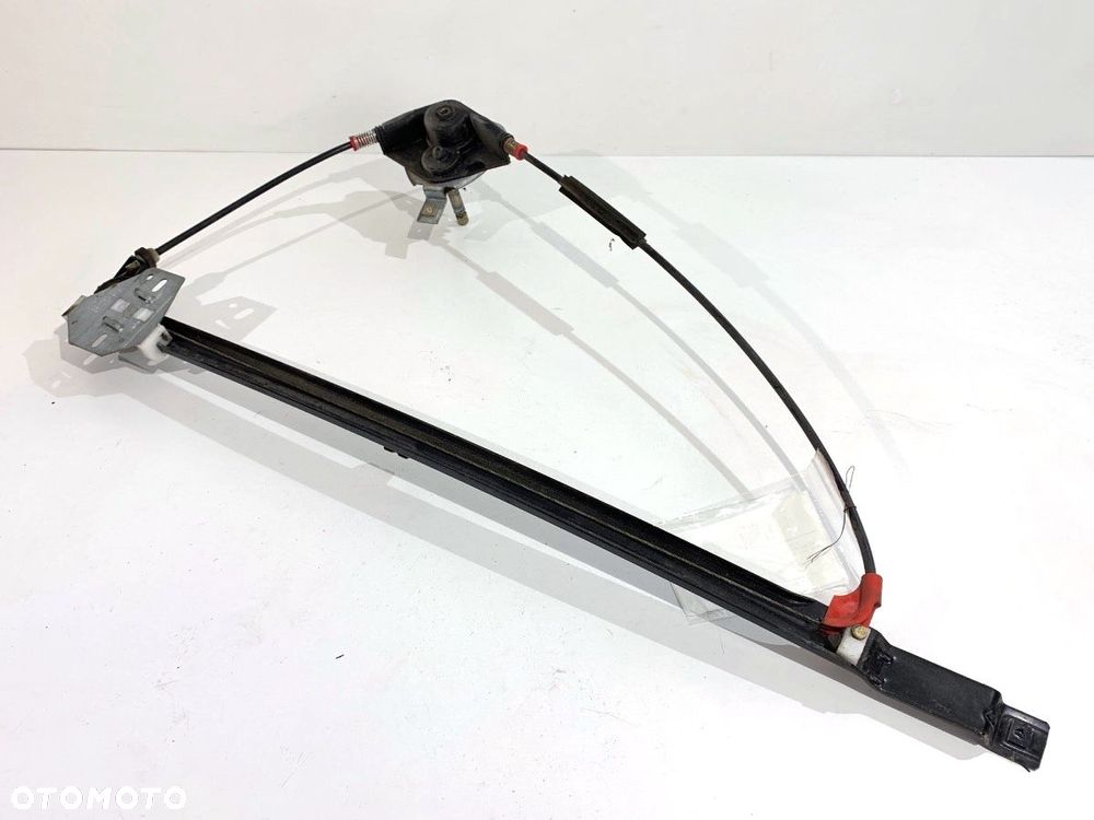 PODNOŚNIK SZYBY PRAWY PRZÓD  VW TRANSPORTER IV Autobus (70B, 70C, 7DB, 7DK, 70J, 70K, 7DC, 7 1990 - 2