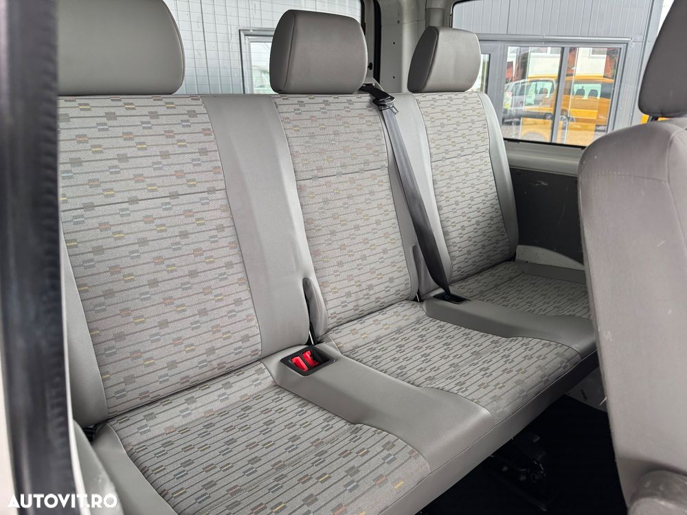 Volkswagen Transporter - 19