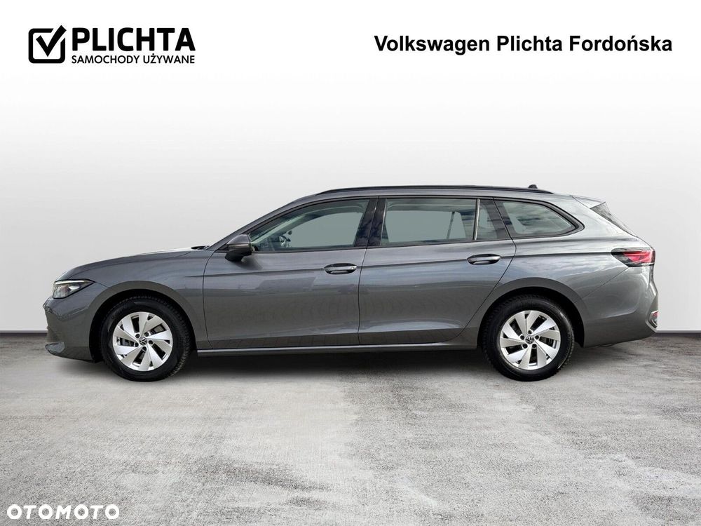 Volkswagen Passat - 2