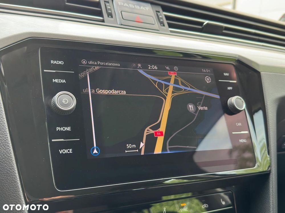 Volkswagen Passat 1.5 TSI EVO Business DSG - 21