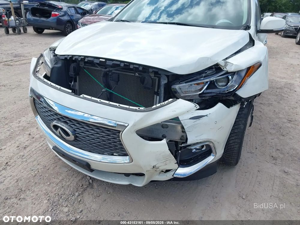 Infiniti QX60 - 6