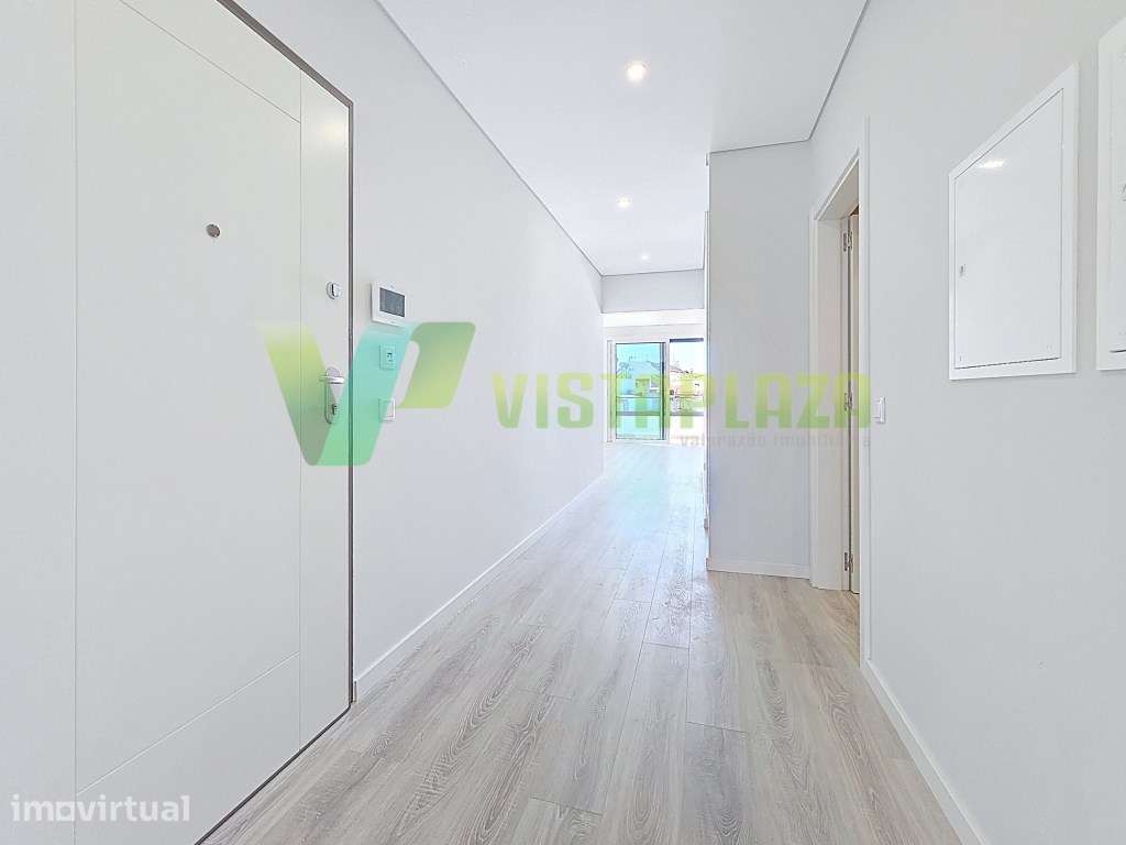 Apartamento T2 em Alvor com Terraço Privativo e Vista Ria de Alvor - Grande imagem: 3/46