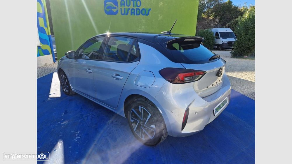 Opel Corsa 1.2 T GS - 4