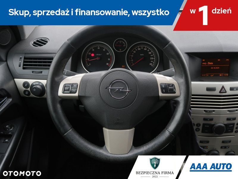 Opel Astra - 17