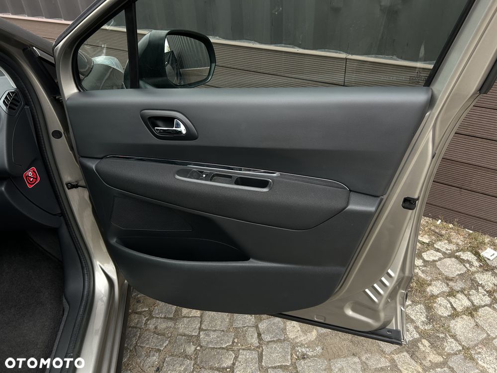Peugeot 3008 - 20