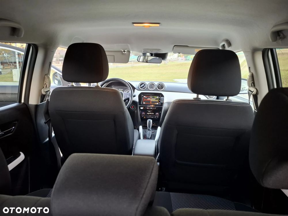 Suzuki Vitara - 10