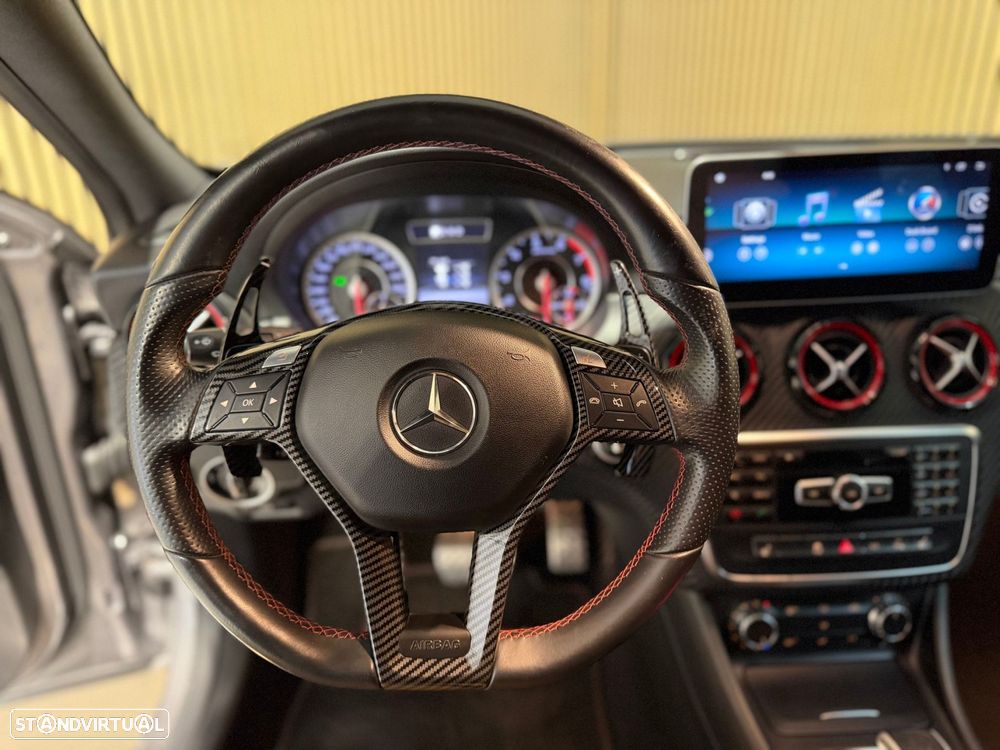 Mercedes-Benz A 45 AMG 4Matic Speedshift 7G-DCT - 9