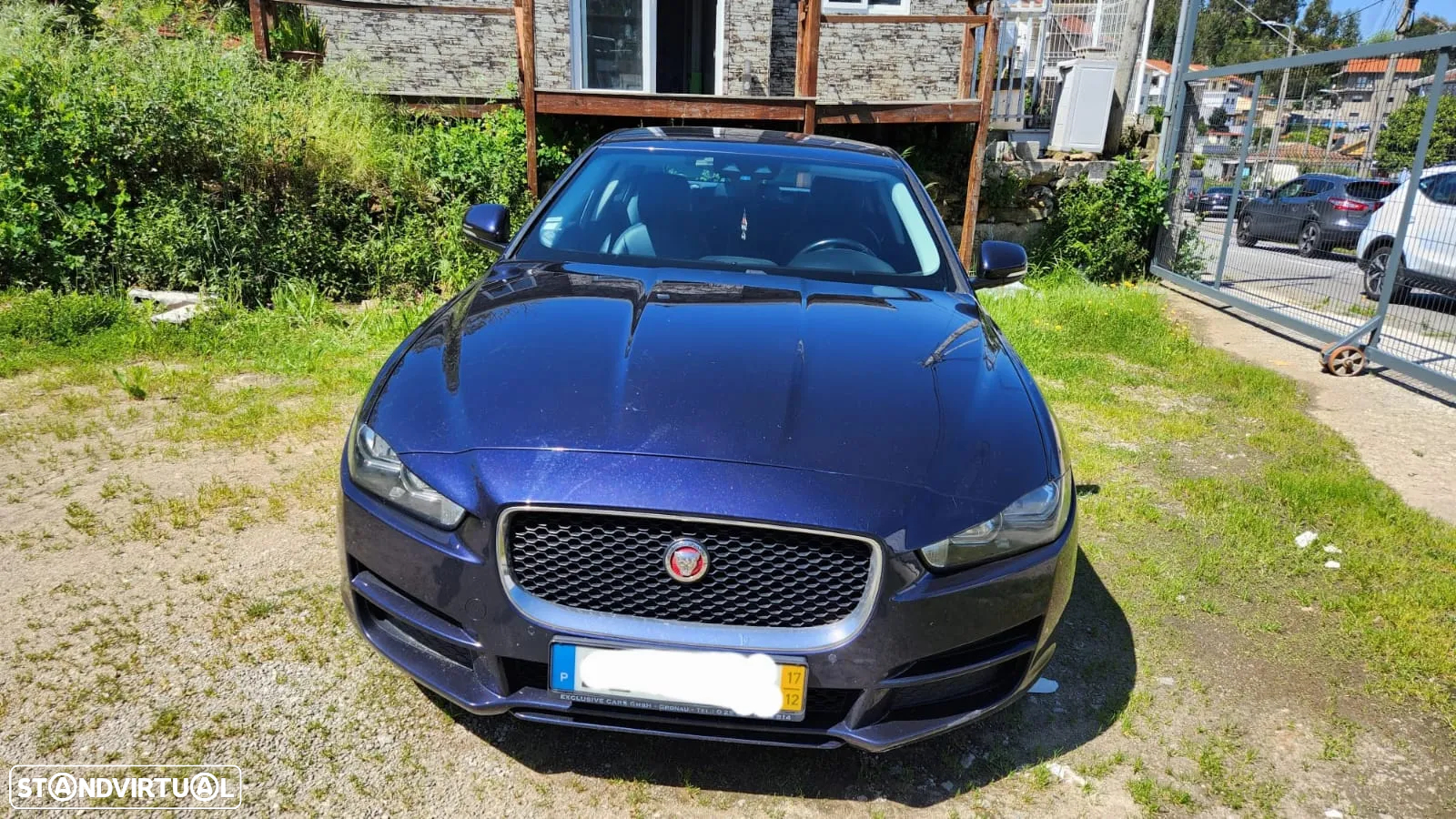 Jaguar XE - 2