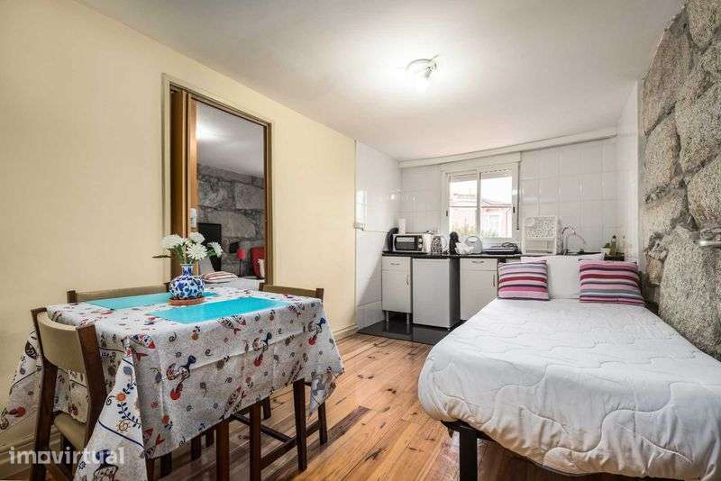 R .5 Outubro -  Apartamento T1 Mobilado e Equipado - Grande imagem: 5/8