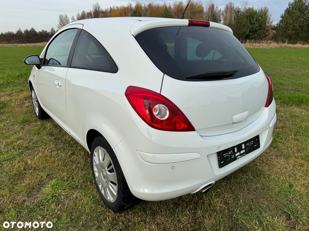 Opel Corsa 1.4 16V Satellite - 7