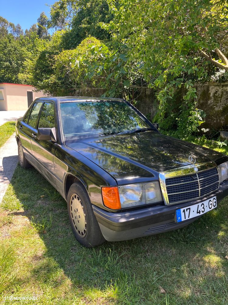Mercedes-Benz W201 (1982-1993) 190 D 2.5 - 1
