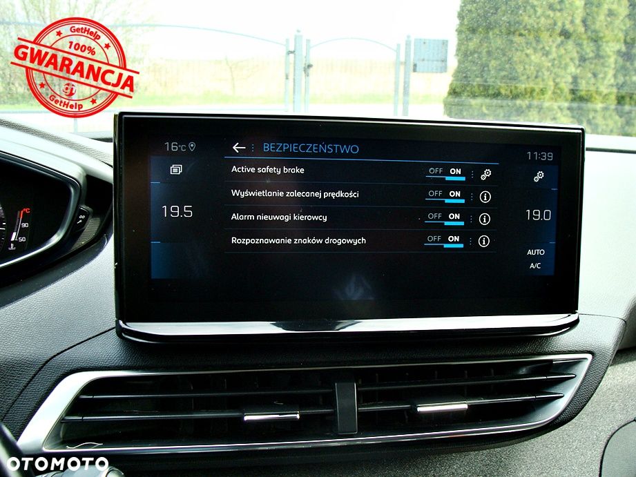 Peugeot 3008 BlueHDi 130 Stop & Start EAT8 Allure - 25