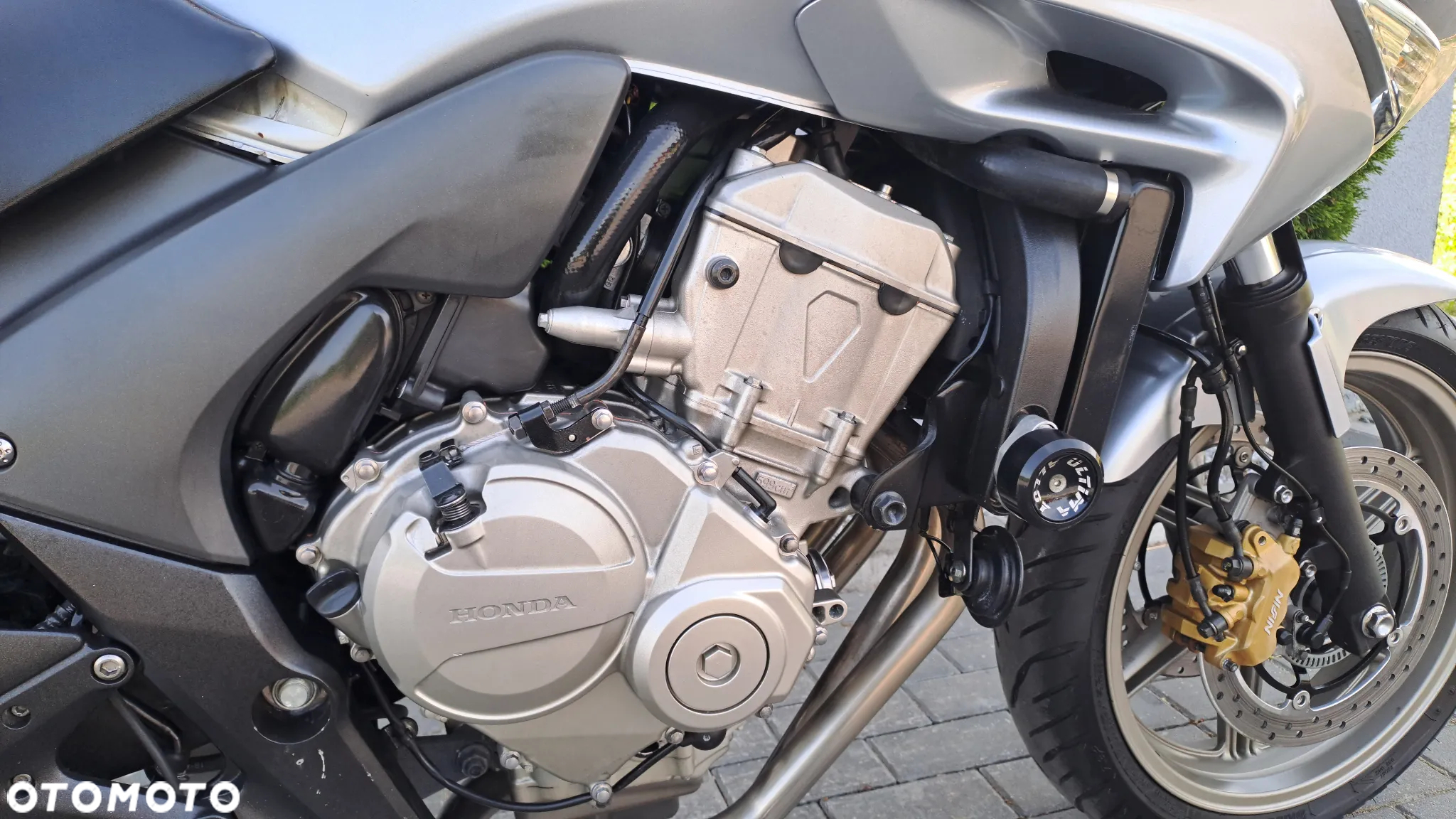 Honda CBF - 20