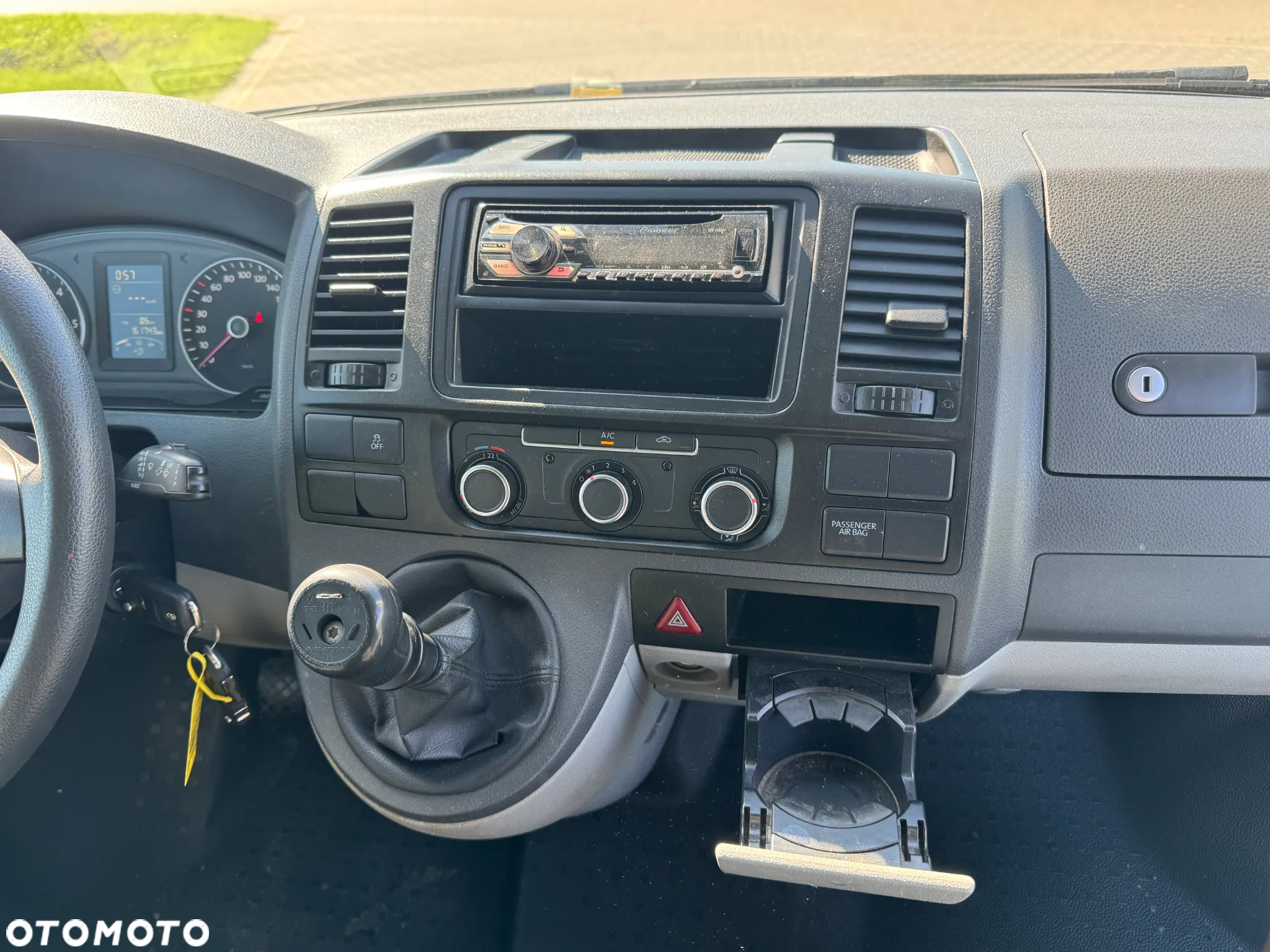 Volkswagen Transporter - 12