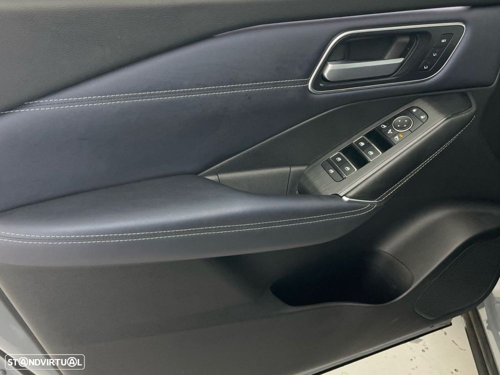 Nissan Qashqai 1.3 DIG-T Tekna - 17